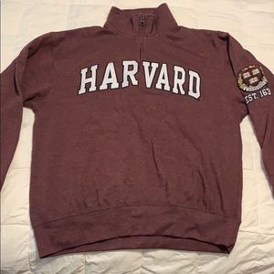 Men’s pullover Harvard University sweatshirt. Med